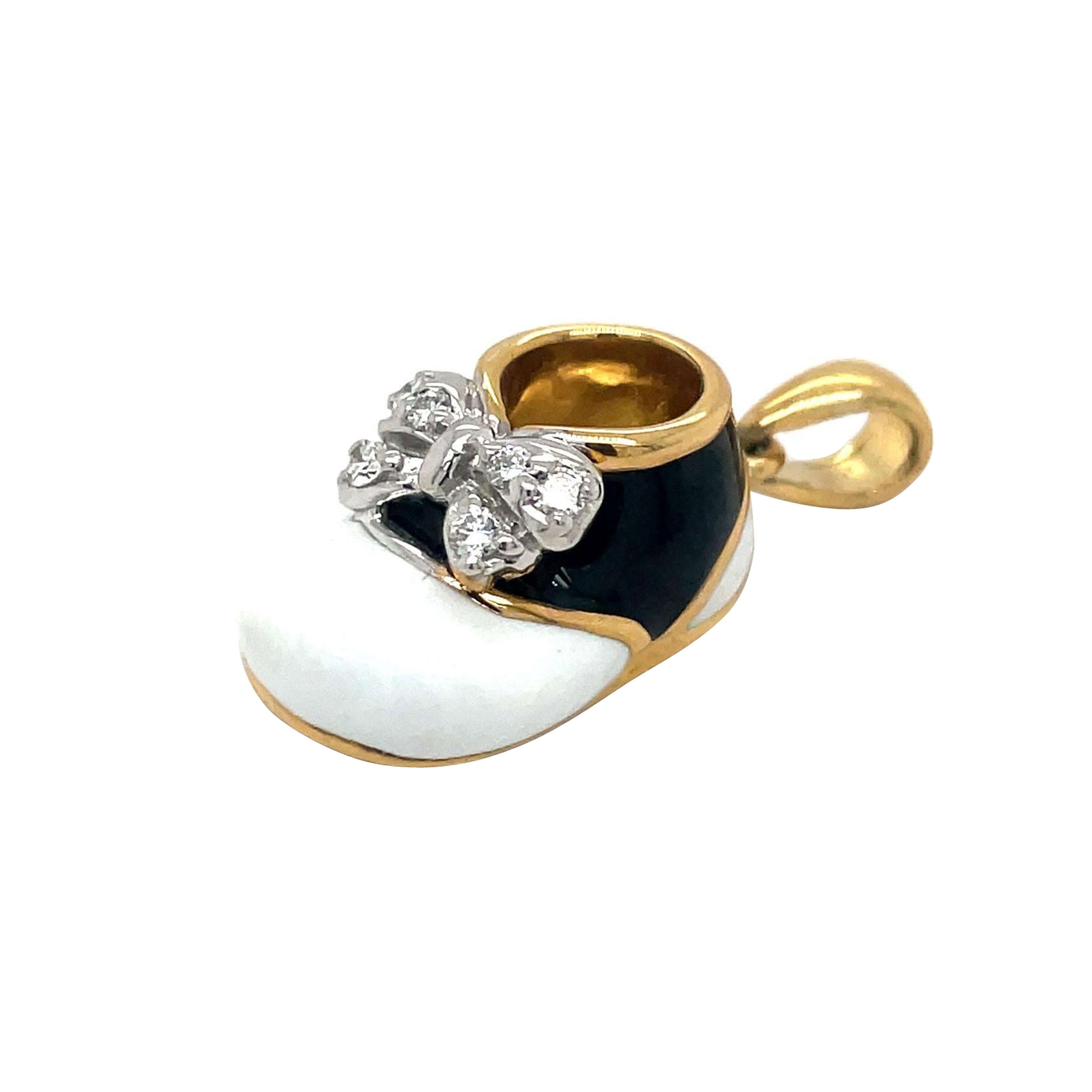 18KT Yellow Gold Baby Shoe Black & White Enamel with 0.12Ct Diamond Bow For Sale