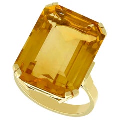 Vintage 15.71 Ct Citrine and Yellow Gold Cocktail Ring, Circa 1940