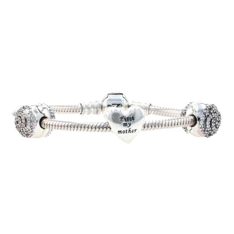 Pandora Blumenstrauß der Liebe Geschenk-Set Charm-Armband793119-19  Muttertag im Angebot bei 1stDibs