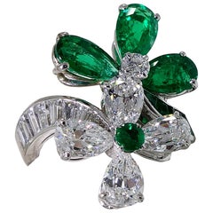 Fine Emerald Diamond Platinum Ring
