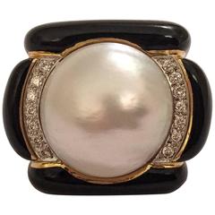 Andrew Clunn Black Enamel Mabe Pearl Diamond Gold Platinum Ring