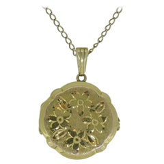 Vintage Round Gold Locket with Floral Engraving, Yellow Gold