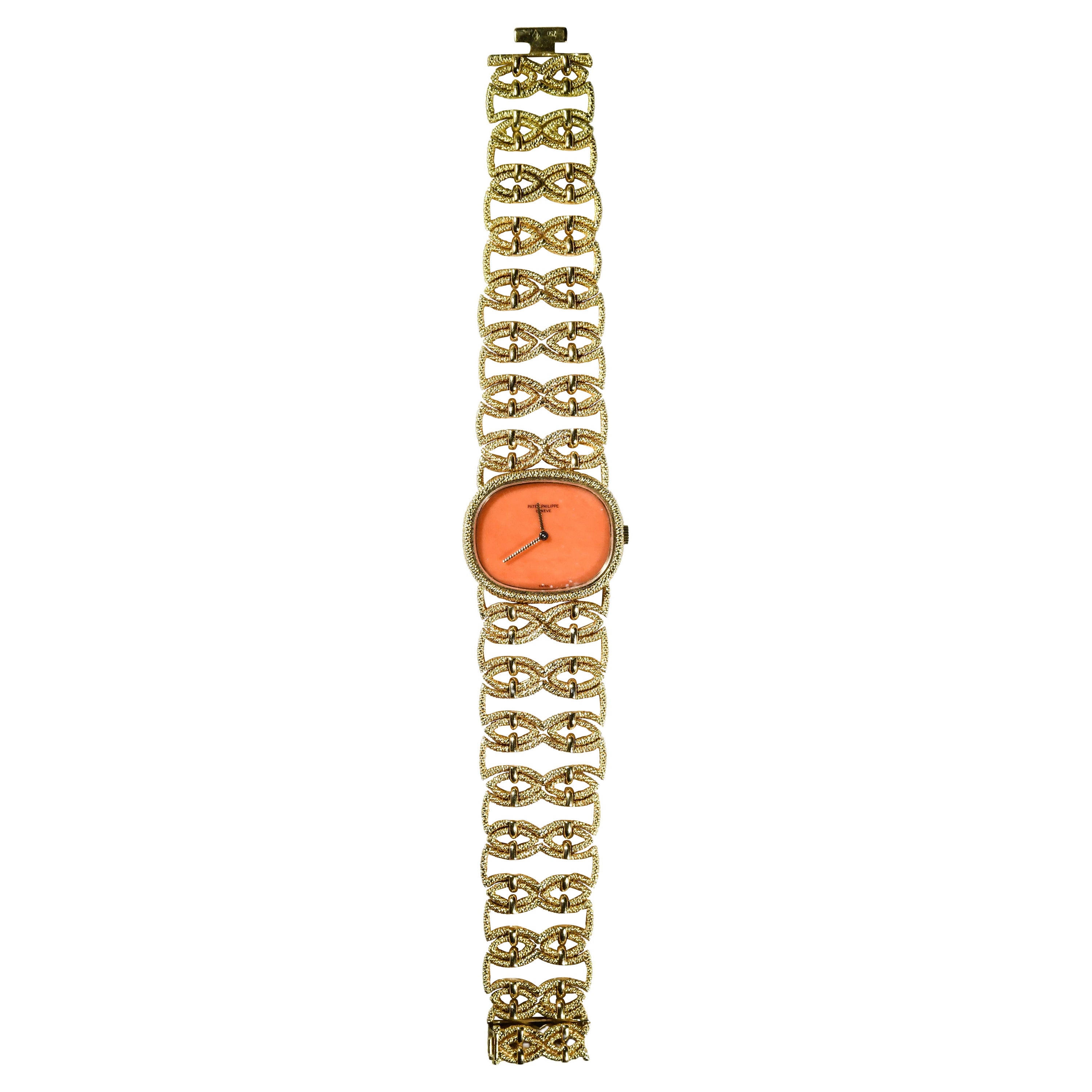Patek Philipe Rare "Golden Eclipse" 18K Yellow 1970's Wristwatch Ref. 4267/1 For Sale