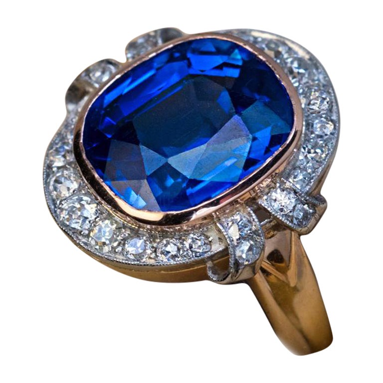 Early 1900s Antique Kashmir Sapphire Diamond Engagement Ring For Sale