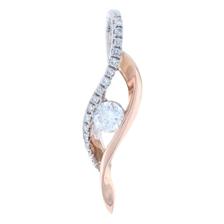 Pendentif cascade en or blanc et rose 14 carats avec diamants, cadeau d'amour authentique 0,45 carat en vente