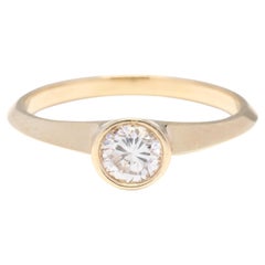 14K Gold RBC .32 HVS2 Diamond Bezel Knife Edge Ring