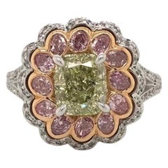 18k 1,51 Karat natürlicher gelb-grüner Fancy Diamant & Argyle rosa Diamant Halo-Ring