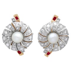 Ohrstecker aus Gelbgold mit Zuchtperlen, 1,36 Karat Diamanten und Gelbgold, um 1940