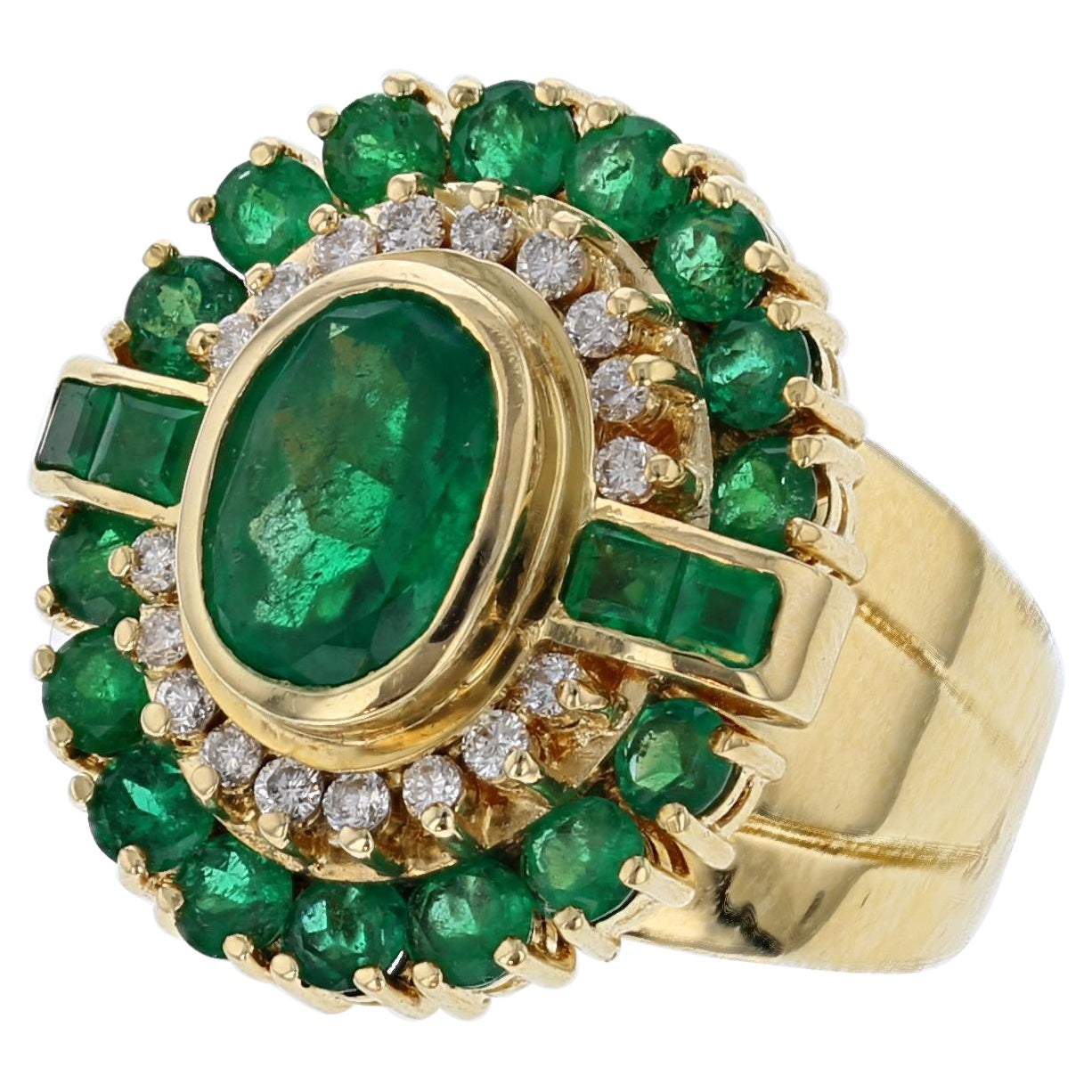 6.50ct Natural Emerald 18K Yellow Gold Ring For Sale