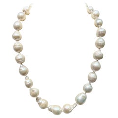 New South Sea Baroque Pearl with Silver Magnetic Clasp