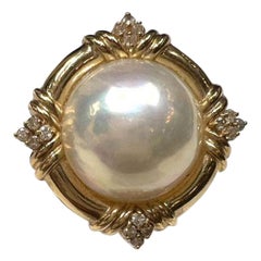 Mabe Pearl with 14k Yellow Gold Ring with Diamonds