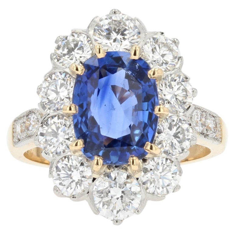 Modern 3.53 Carat Sapphire, Diamond 18 Karat Yellow Gold Pompadour Ring at  1stDibs