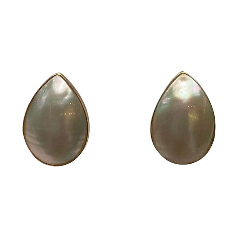 2pcs Mabe Pearls with 14k Yellow Gold Push Back Earrings For Sale