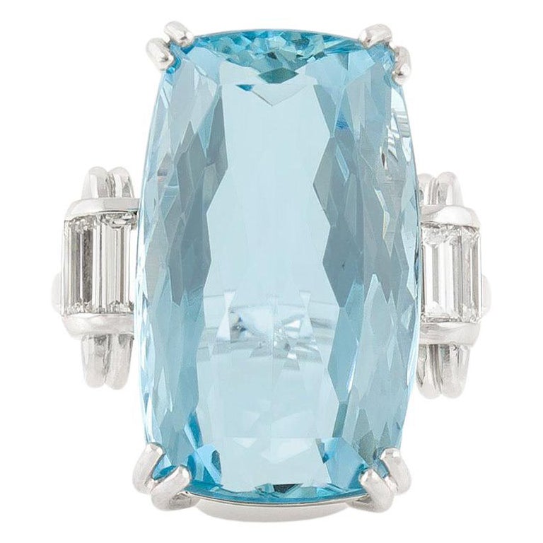 Art Deco 30.00 Carat Aquamarine Ring For Sale