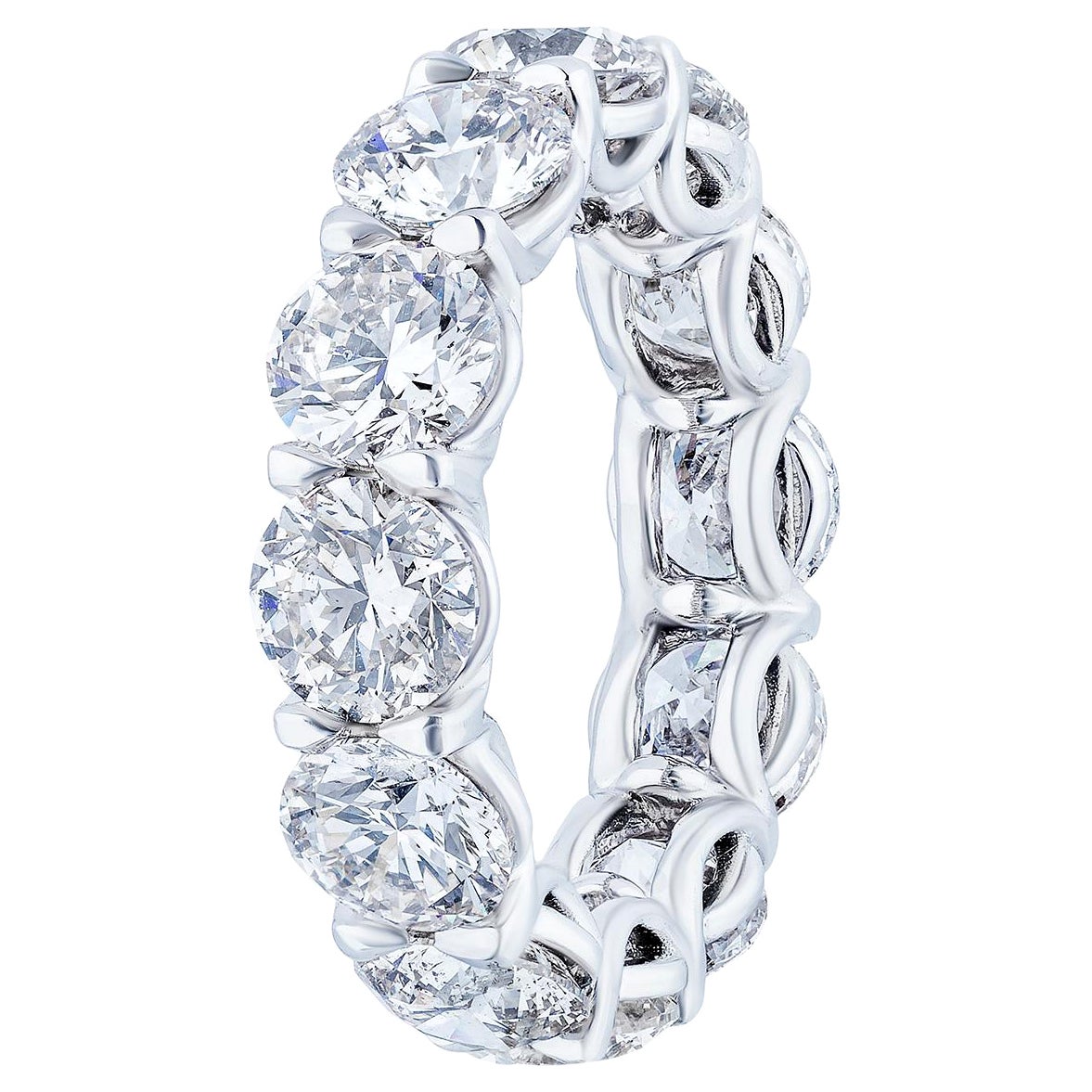 8.52 Carat '70pt each' Round Brilliant Diamond Eternity Ring Band For Sale