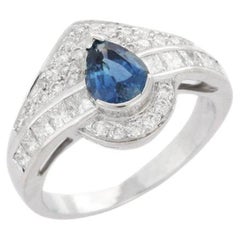 Sapphire Cocktail Ring in 18K White Gold with Diamonds