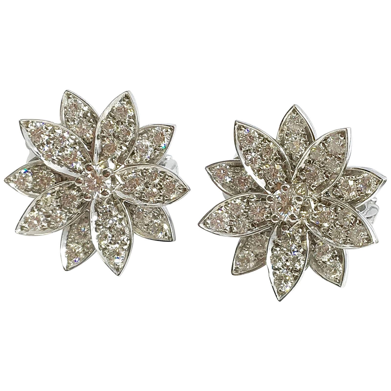 Van Cleef & Arpels Diamond Gold Lotus Earrings