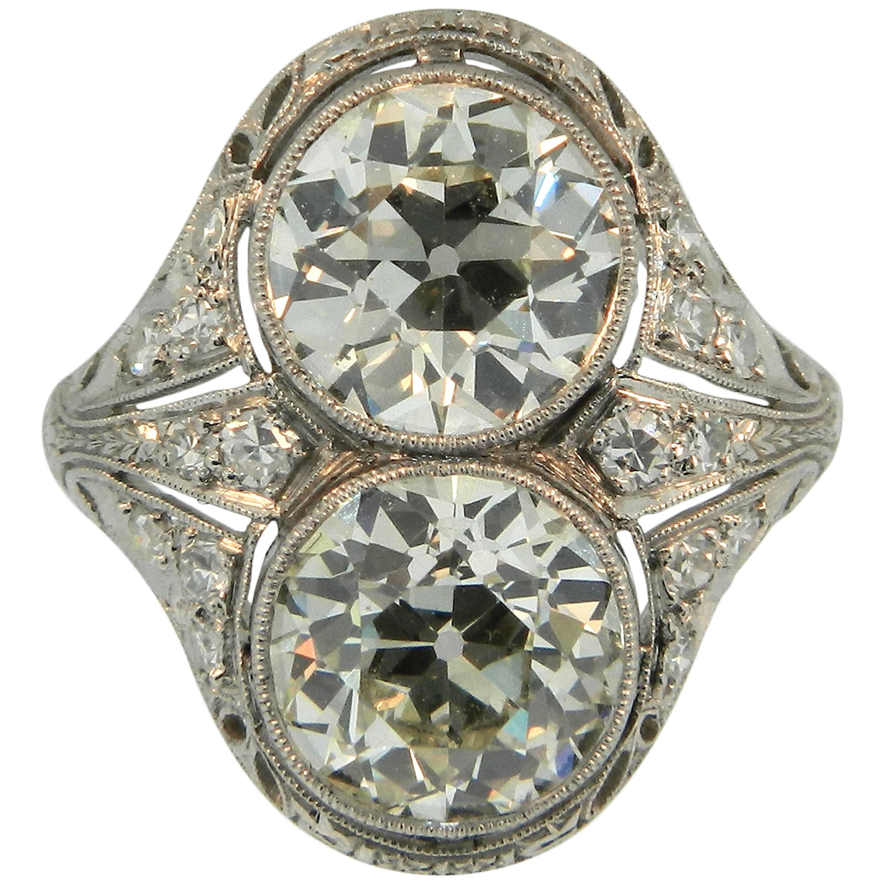 Edwardianischer Diamant- und Platin-Twin-Ring, 1900er Jahre im Angebot