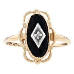 Yellow Gold Onyx & Diamond Ring, 10k Milgrain