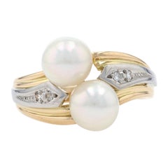Yellow Gold & Platinum Akoya Pearl & Diamond Bypass Ring, 18k & 900 Two-Stone