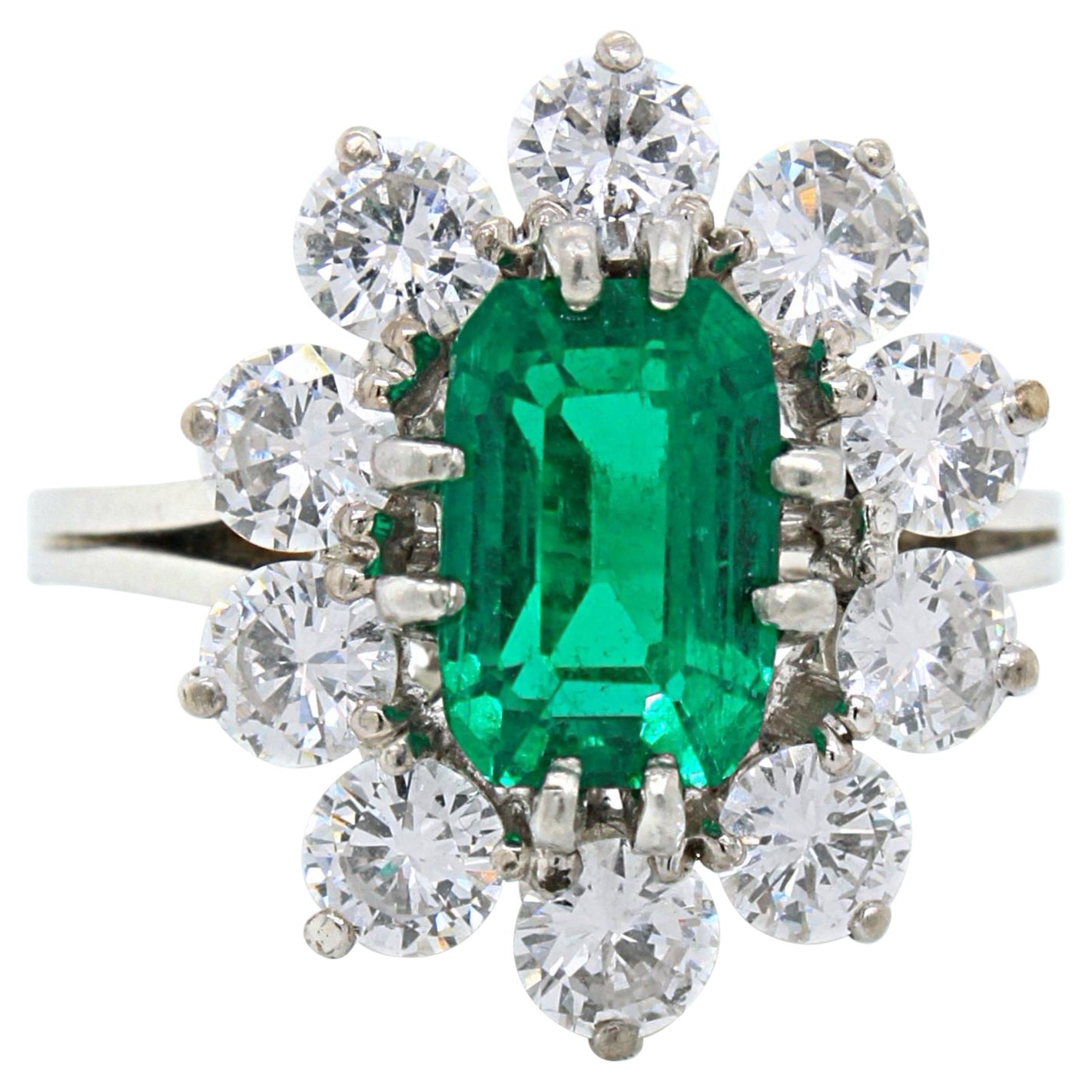 Columbian Emerald 'Minor-Oil', 1.88ct, and Diamond Ring, France For Sale