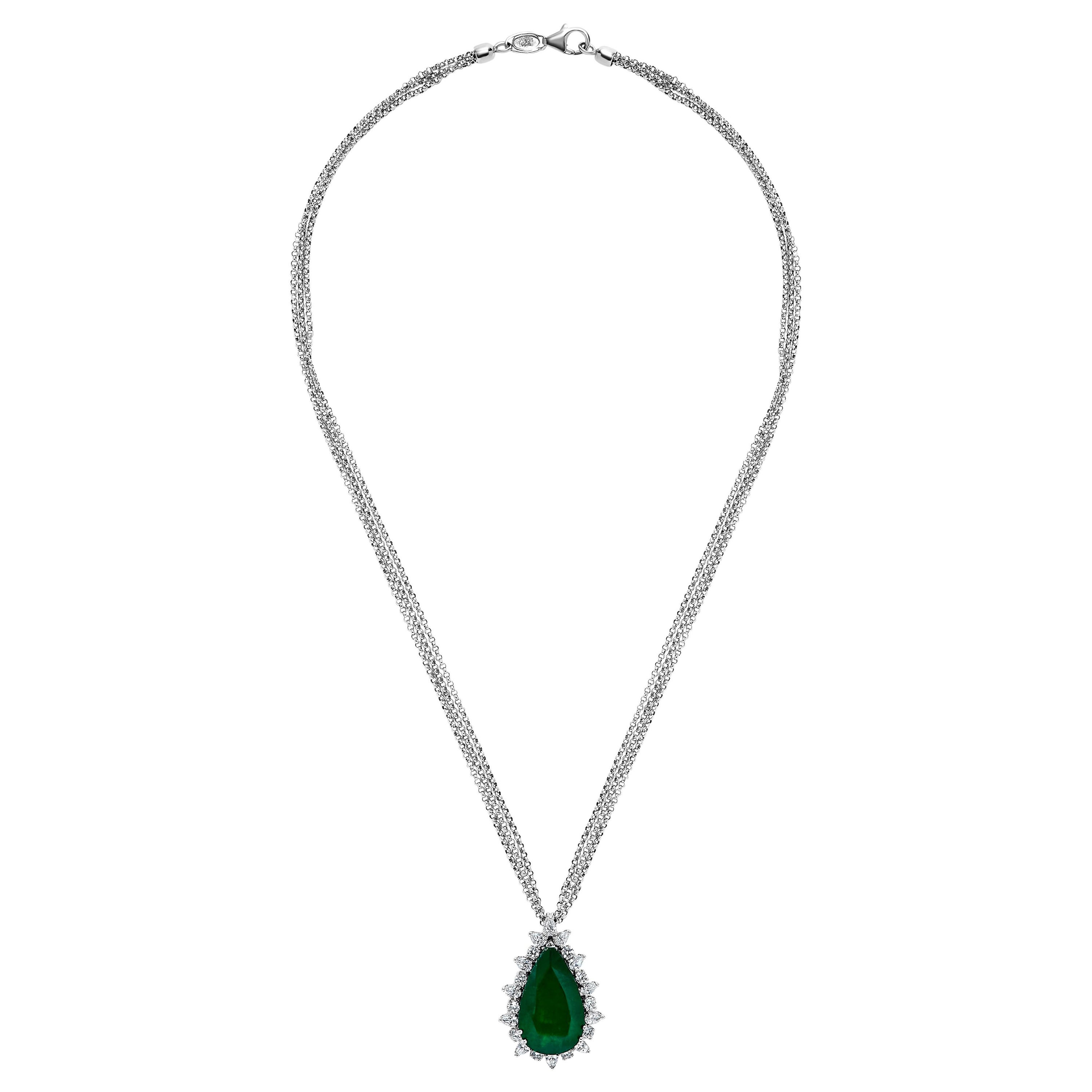Emilio Jewelry 14.07 Carat Colombian Emerald Diamond Necklace For Sale