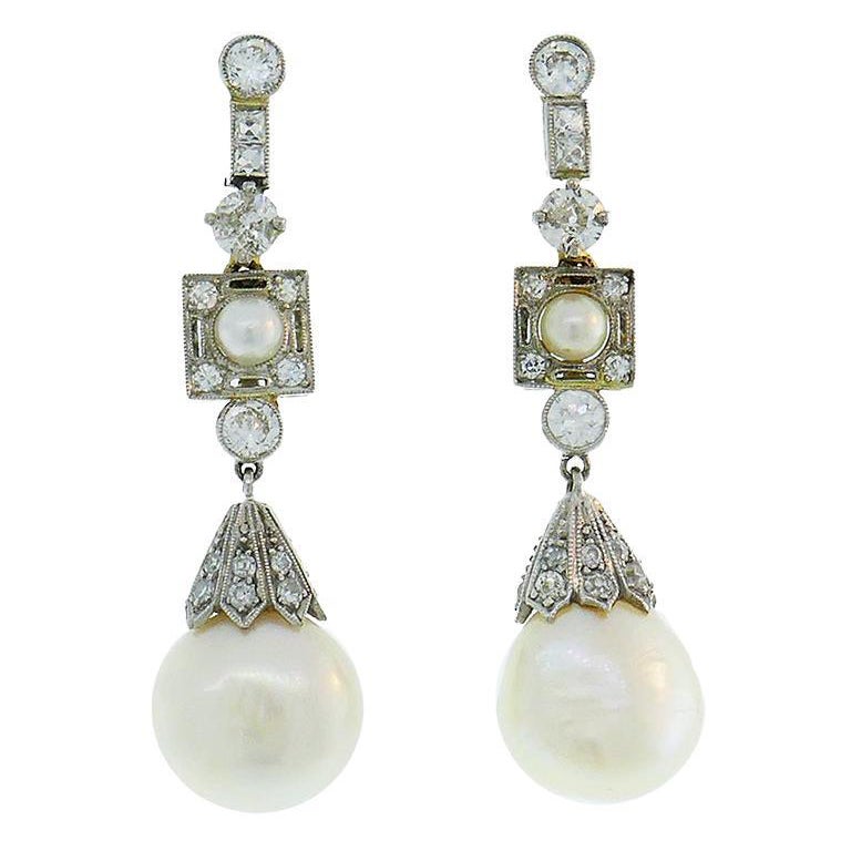 Sterling Silver black and clear CZ Gray Shell Pearl Earrings 0.7IN x 0.4IN Sterling Silver black and clear CZ Gray Shell Pearl Earrings 0.7IN x 0.4IN