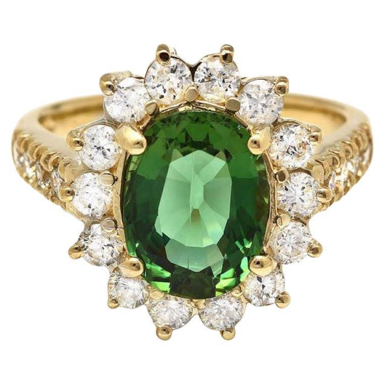 3.20 Carats Natural Green Tourmaline and Diamond 14K Solid Yellow Gold Ring For Sale