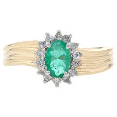 Yellow Gold Emerald & Diamond Halo Ring, 14k Oval Cut .76ctw Ribbed Curved