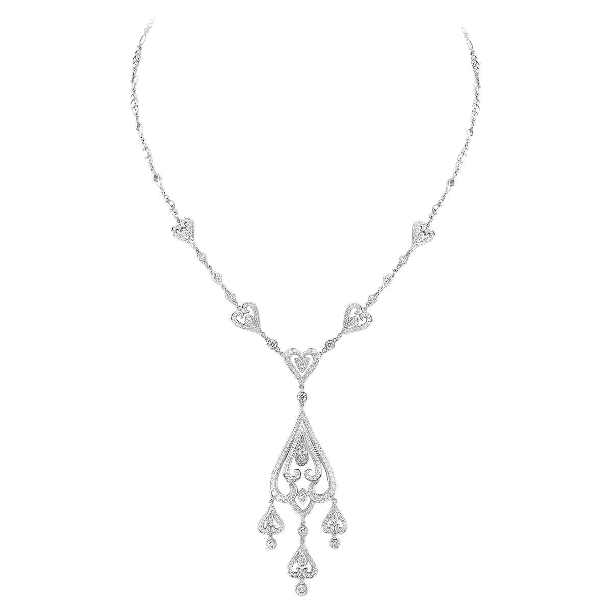 Collier en forme de cœur en diamant