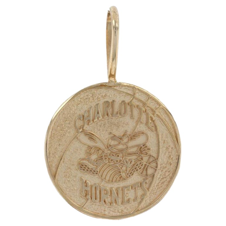 Charlotte Hornets Pendant, 14k Yellow Gold NBA Basketball Sports