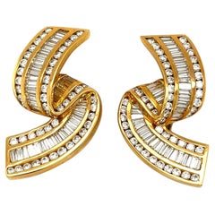 Charles Krypell 18KT Yellow Gold 6.94CT Baguette & Round Diamond Ribbon Earrings