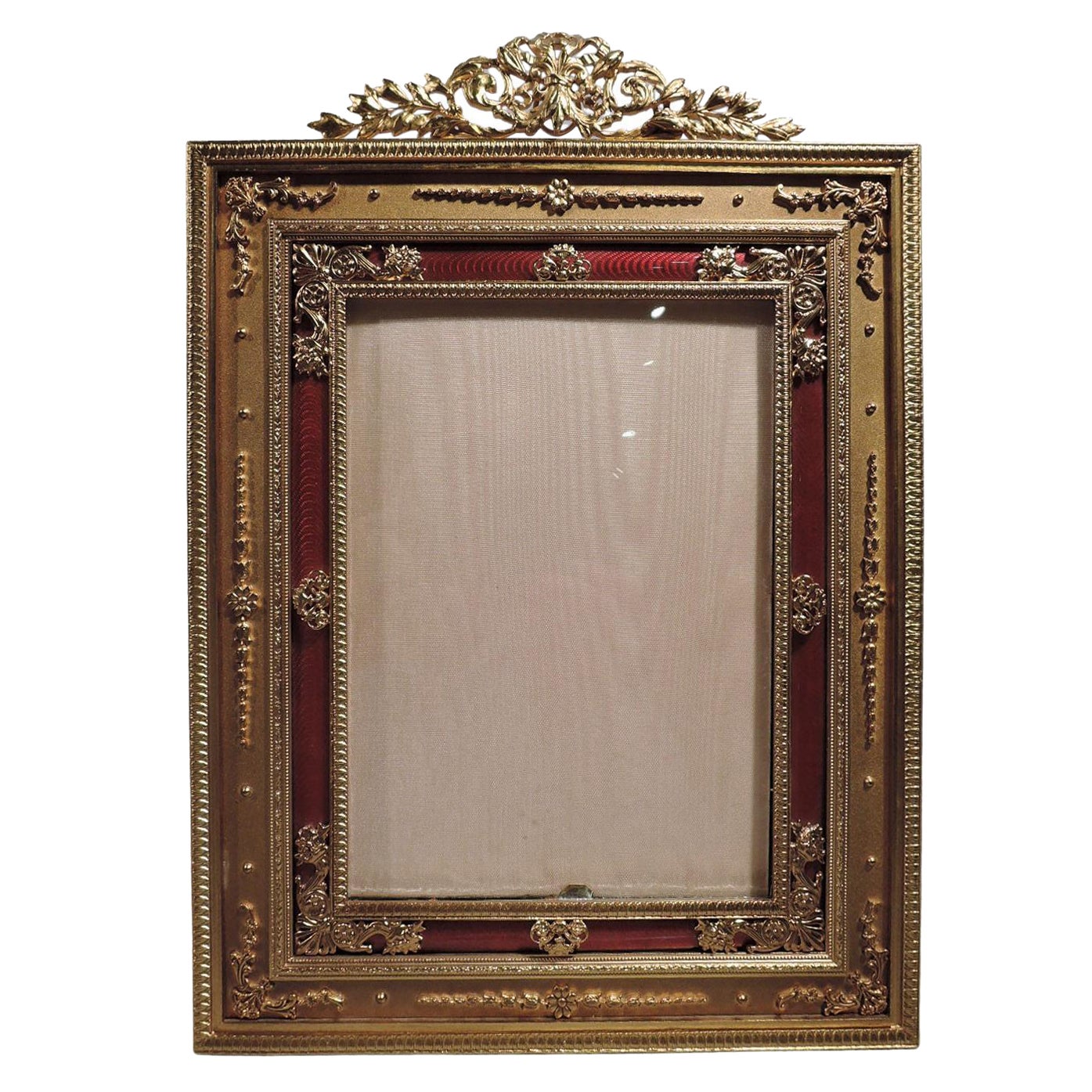 Antique Egloise Victorian Frame with great early Photograph