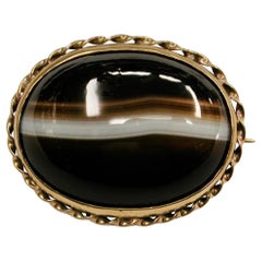Vintage Banded Agate Brooch Mounted in 9 Ct Gold, Dated Circa 1950