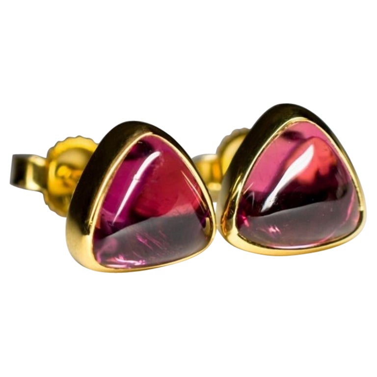 Rubellite Gold Stud Earrings Hot Pink Tourmaline Triangle Cabochon Unisex For Sale