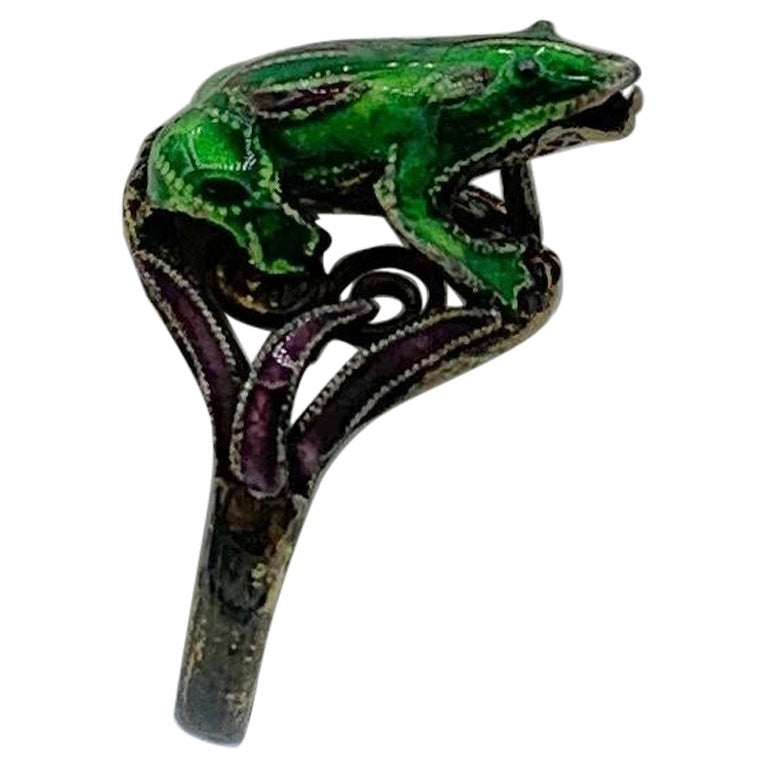 Antique Frog Ring Green Enamel Three Dimensional Silver Art Deco For Sale