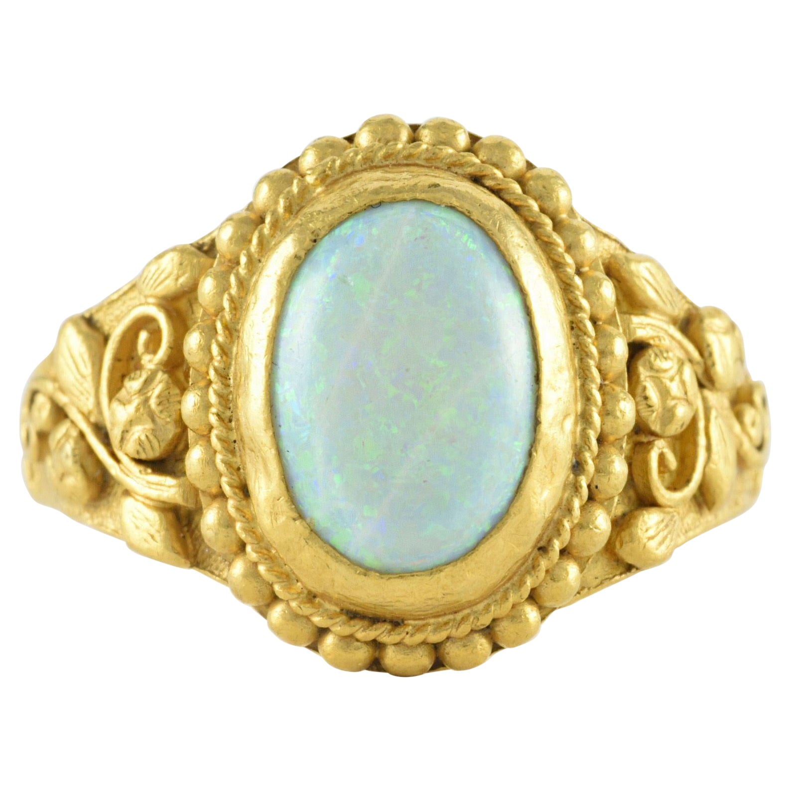 Natürlicher australischer Opal und 22kt Gelbgold Ring