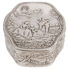 Sterling Silver Decorated Vanity Box
