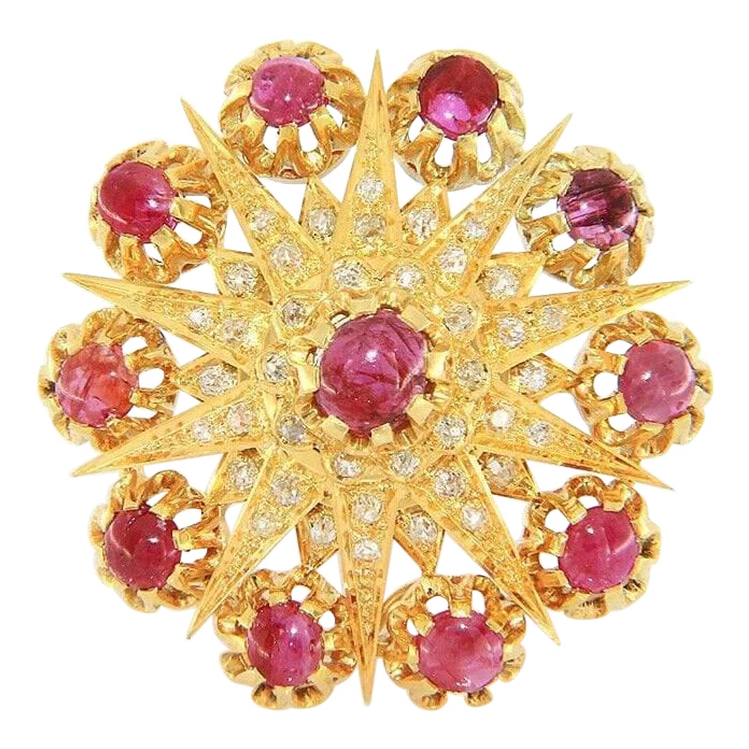 8.00ctw Ruby and 1.00ctw Diamond Starburst Brooch in 18K Yellow Gold For Sale