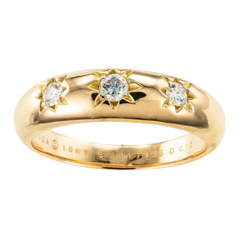 Van Cleef & Arpels Three-stone Diamond Rose Gold Ring Band