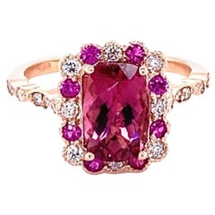 Bague de mariage en or rose avec tourmaline rose de 2,40 carats, diamants et saphirs