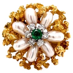 Anello vintage in oro giallo 18 carati con smeraldo, perla e diamante a forma di fiore