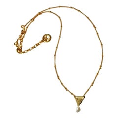 Tri SM Pearl Necklace in Gold