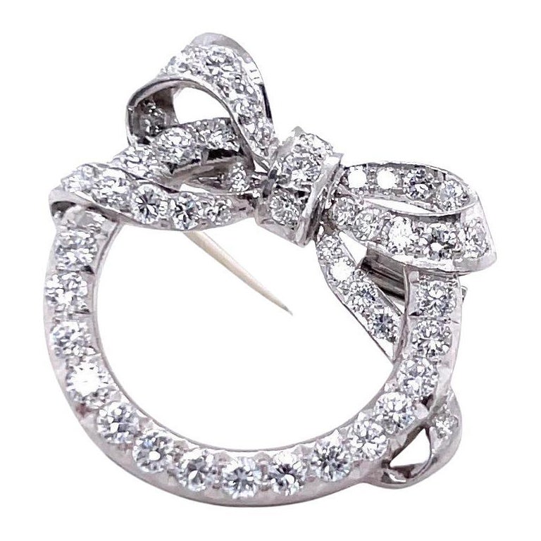 Retro Diamond Platinum Wreath Pin