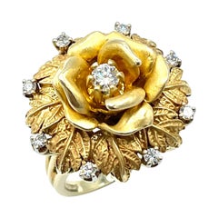 0.36 Carat Round Brilliant Diamond and Textured 18K Gold Flower Cocktail Ring