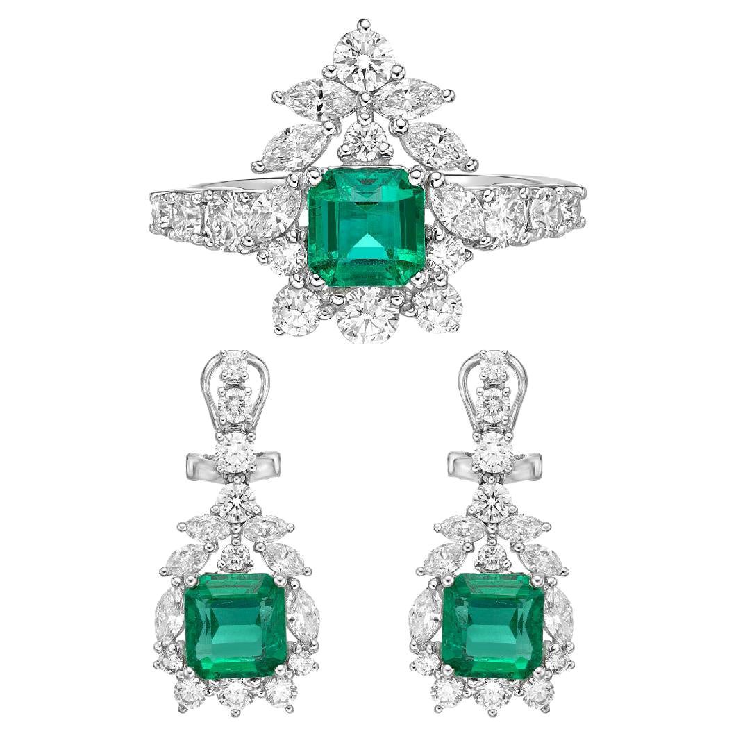 Emerald and Diamond Ring & Earring Set in 18 Karat White Gold