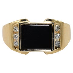 Ring aus 14 Karat Gelbgold mit Onyx und Diamant, .20TDW, 9,g