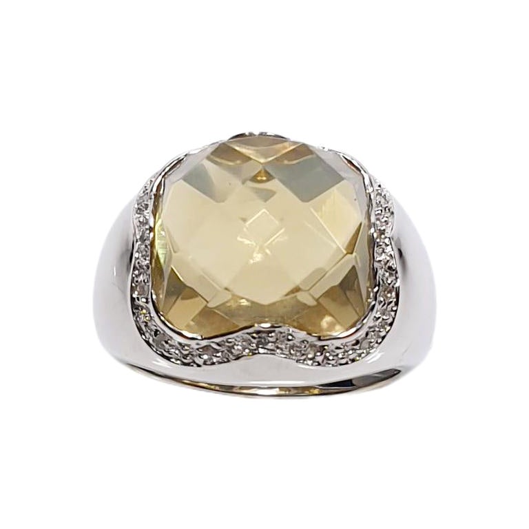 Bombe Ring Lemmon Citrine Quartz with Fringe of Diamonds in 18k White Gold