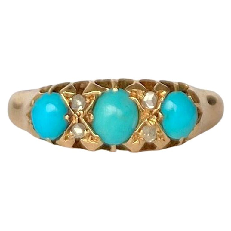 Art Deco Turquoise and Diamond 15 Carat Gold Three-Stone Ring