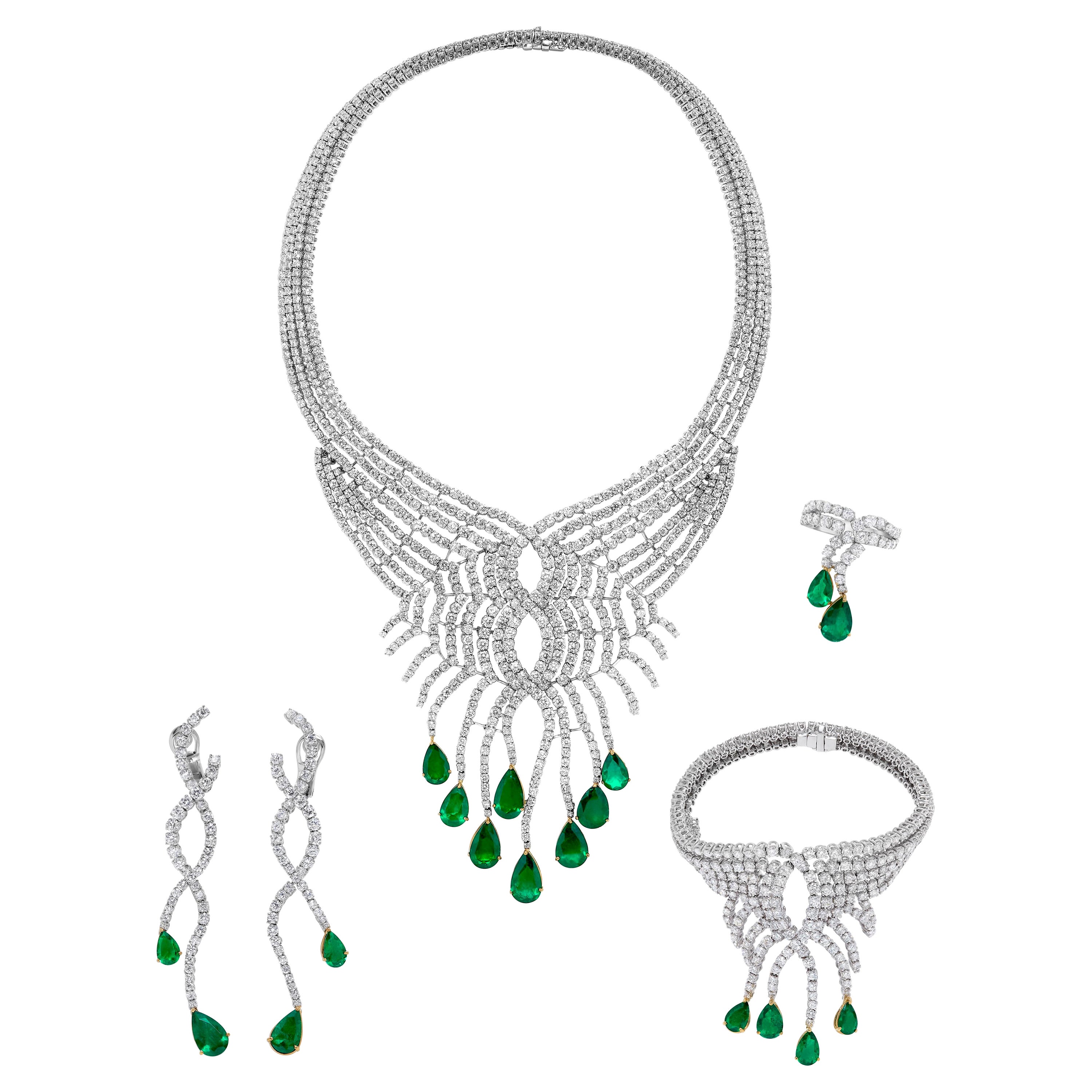 Emilio Jewelry 119.00 Carat Vivid Green Colombian Emerald Suite For Sale